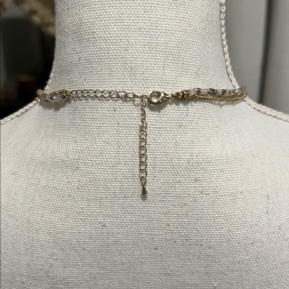 Adjustable 3 chain necklace - Picture 4 of 6